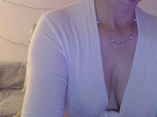 goodsnowqueen live sex