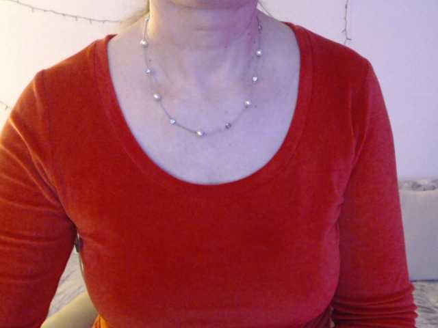 goodsnowqueen cam belle