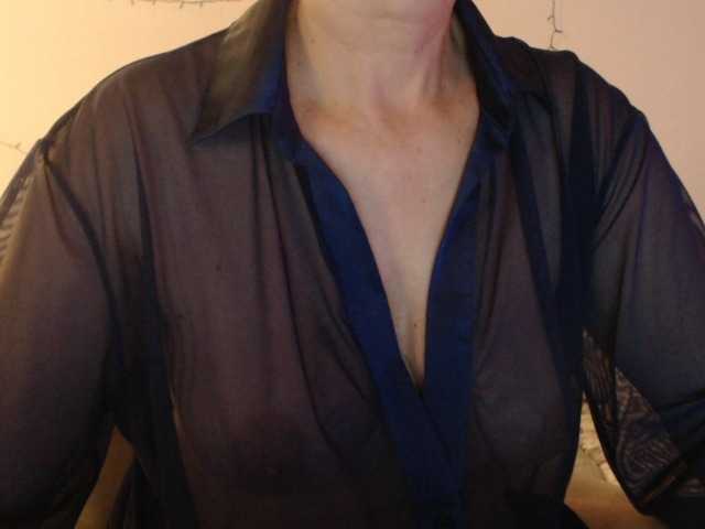 goodSnowQueen's BongaCams show and profile