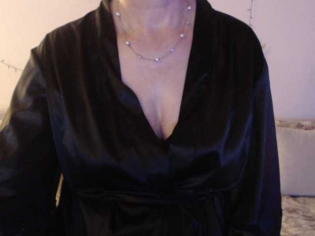 goodsnowqueen online