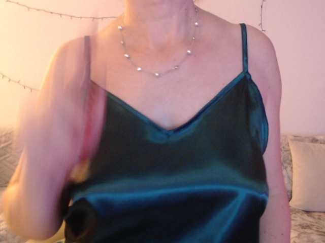 goodsnowqueen online