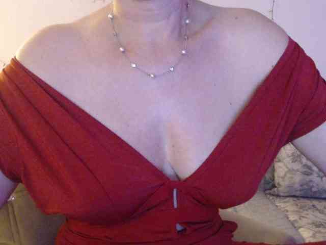 goodSnowQueen goodSnowQueen