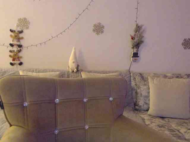 goodSnowQueen goodSnowQueen