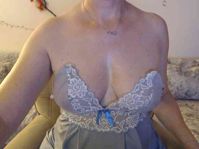 chat nude GoodSnowQueen