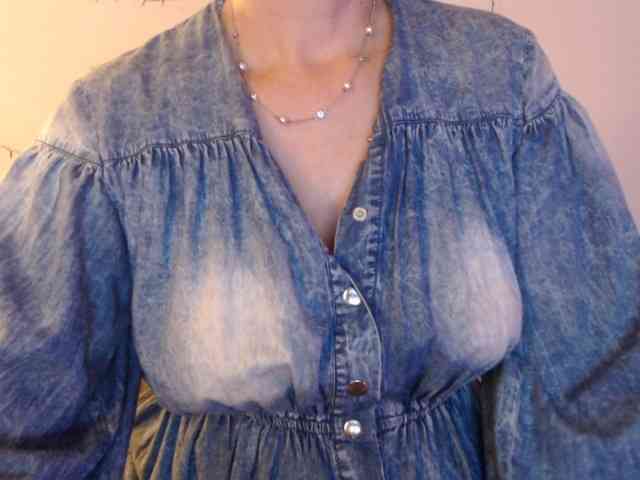 goodSnowQueen webcam