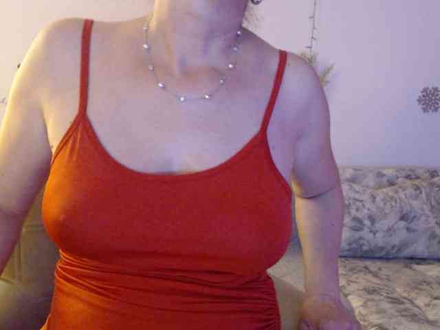 goodSnowQueen webcam