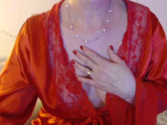 goodSnowQueen webcam