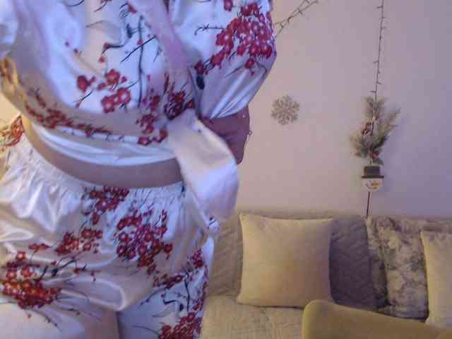 goodSnowQueen goodSnowQueen