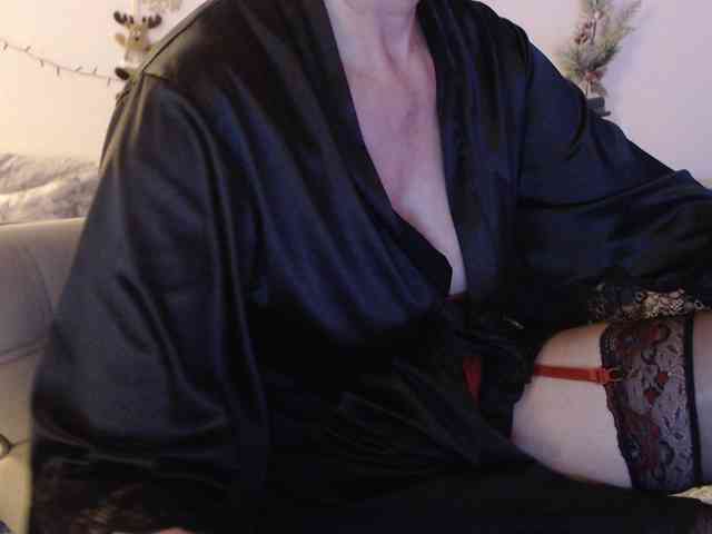 goodSnowQueen webcam