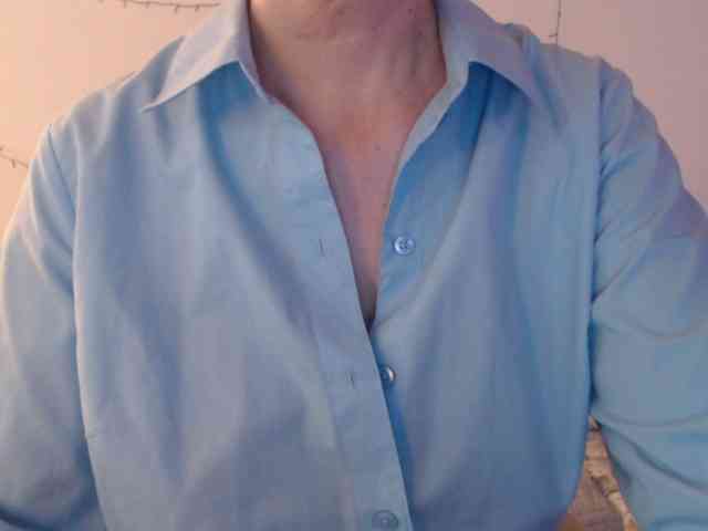 goodSnowQueen webcam