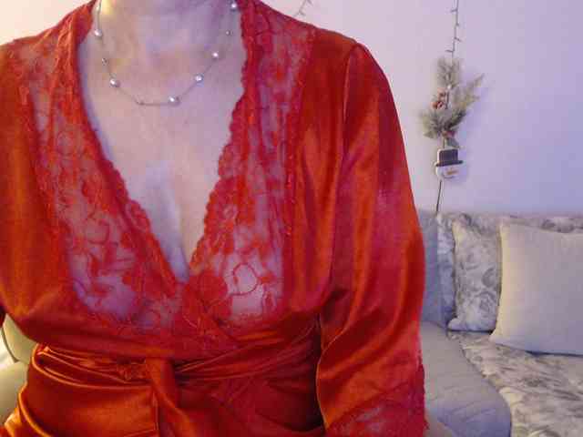 goodSnowQueen webcam