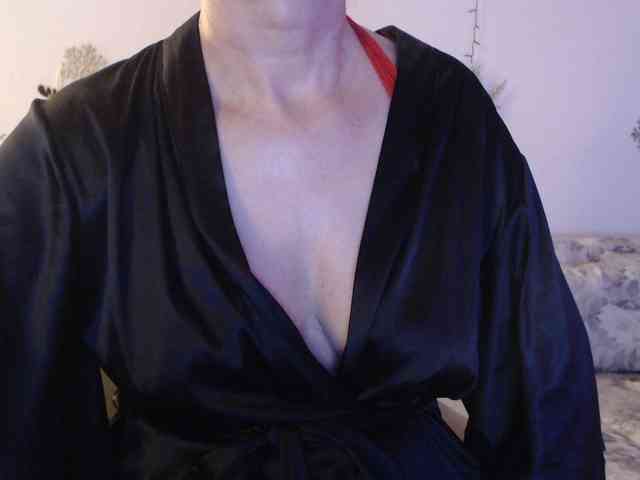 goodSnowQueen webcam