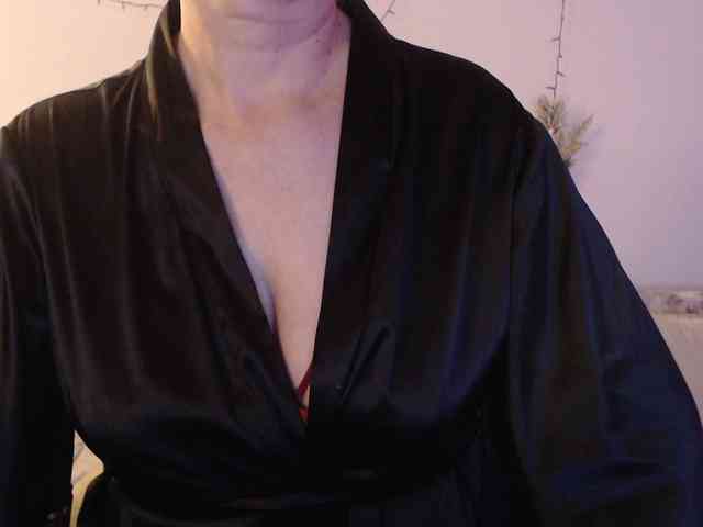 goodSnowQueen webcam