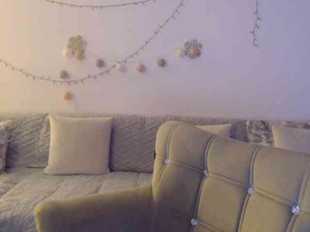 goodSnowQueen Live Webcam on BongaCams