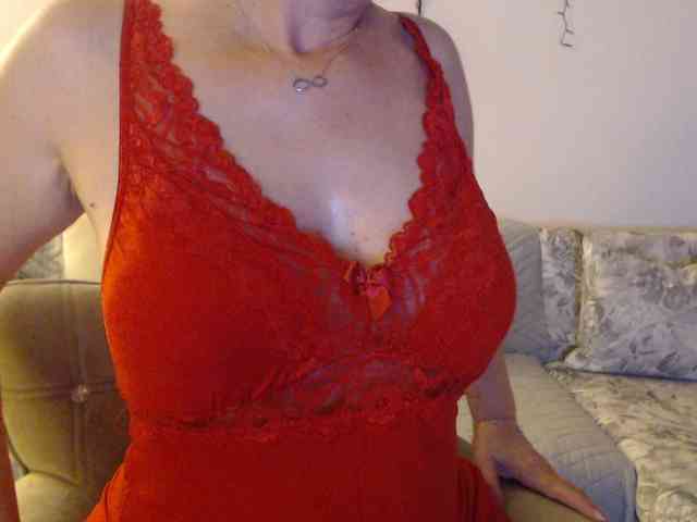 goodSnowQueen webcam