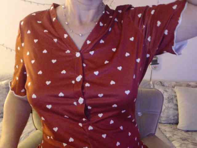 goodSnowQueen webcam