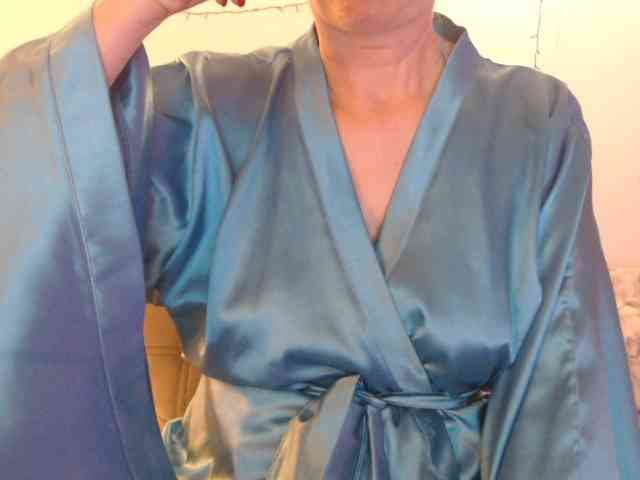 goodSnowQueen goodSnowQueen