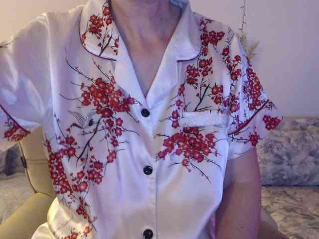 goodSnowQueen webcam