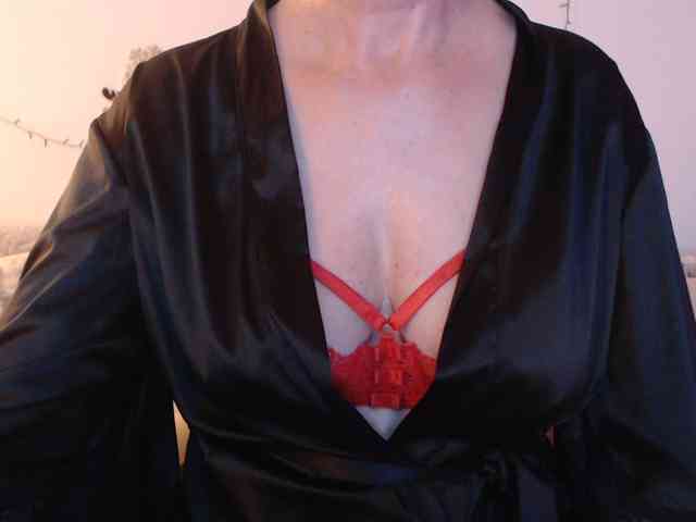 goodSnowQueen goodSnowQueen