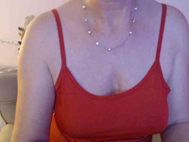 goodSnowQueen goodSnowQueen