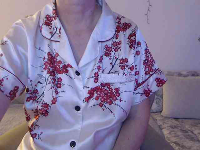 goodSnowQueen goodSnowQueen