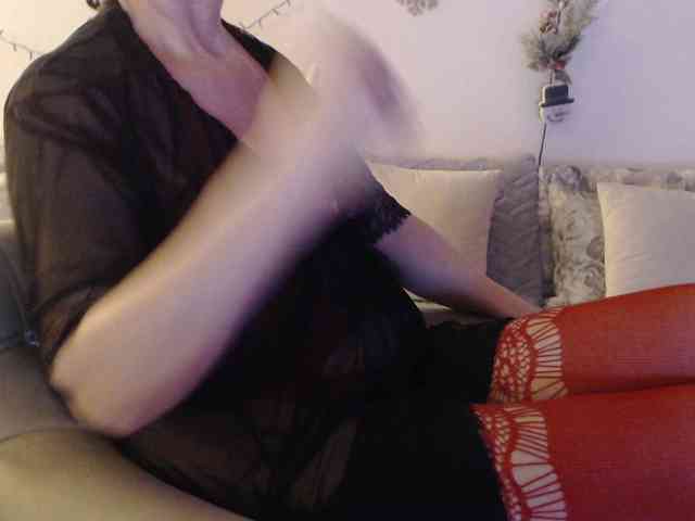 goodSnowQueen webcam