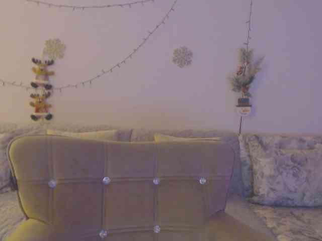 goodSnowQueen goodSnowQueen