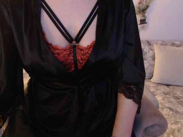 goodSnowQueen webcam