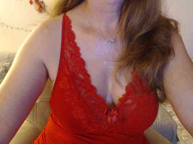 goodSnowQueen webcam