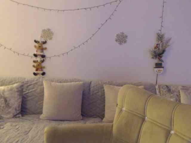 goodSnowQueen goodSnowQueen