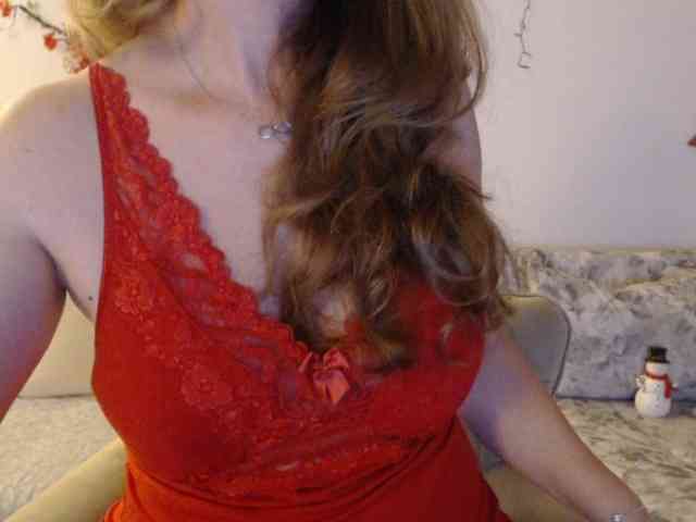 goodSnowQueen webcam