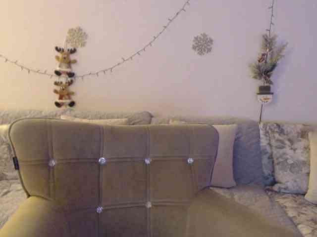 goodSnowQueen goodSnowQueen