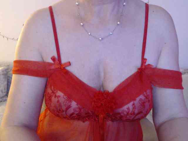 goodSnowQueen webcam