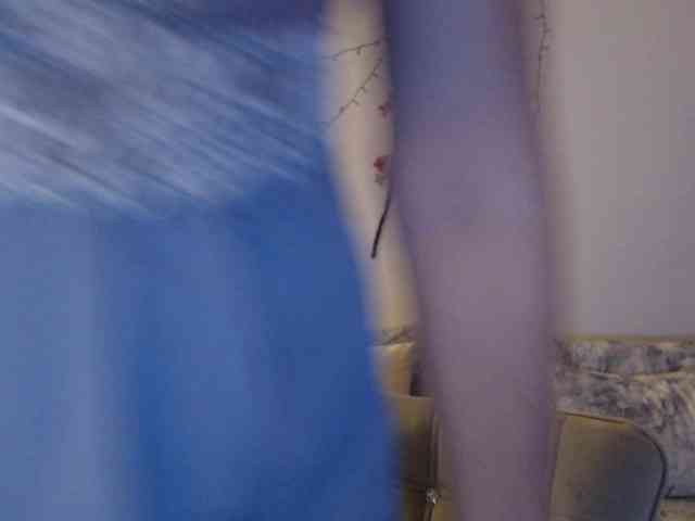 goodSnowQueen webcam