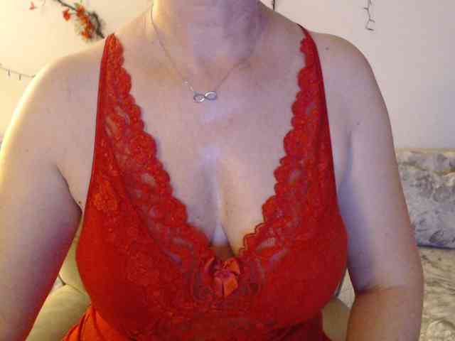 goodSnowQueen webcam