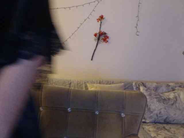 goodSnowQueen webcam