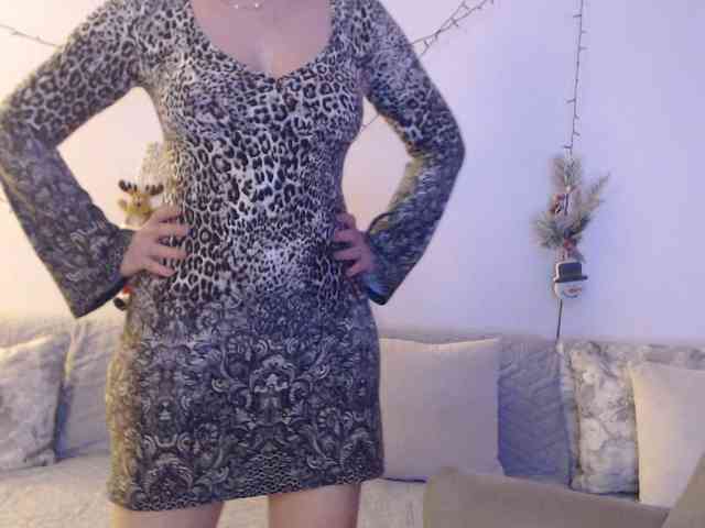 goodSnowQueen webcam