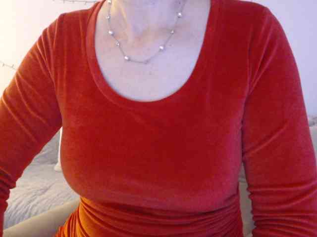 goodSnowQueen webcam