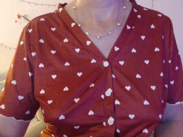 goodSnowQueen webcam