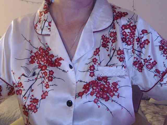 goodSnowQueen Live Webcam on BongaCams