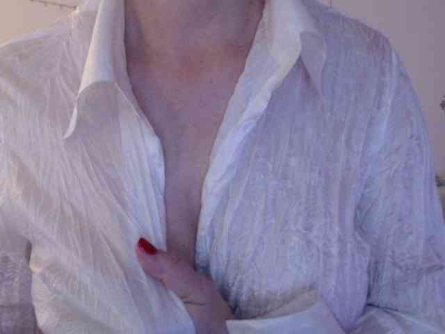 goodSnowQueen goodSnowQueen