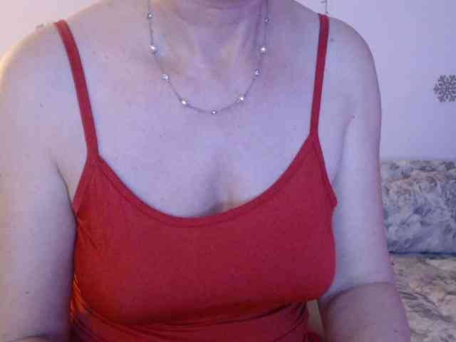 goodSnowQueen webcam