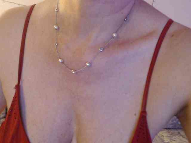 goodSnowQueen webcam