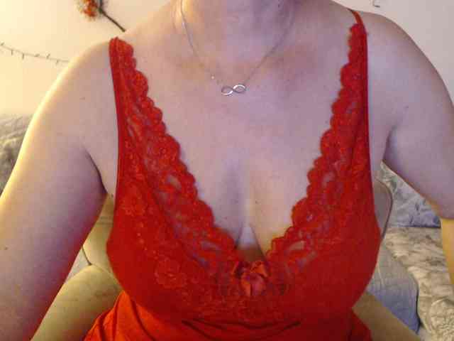 goodSnowQueen webcam