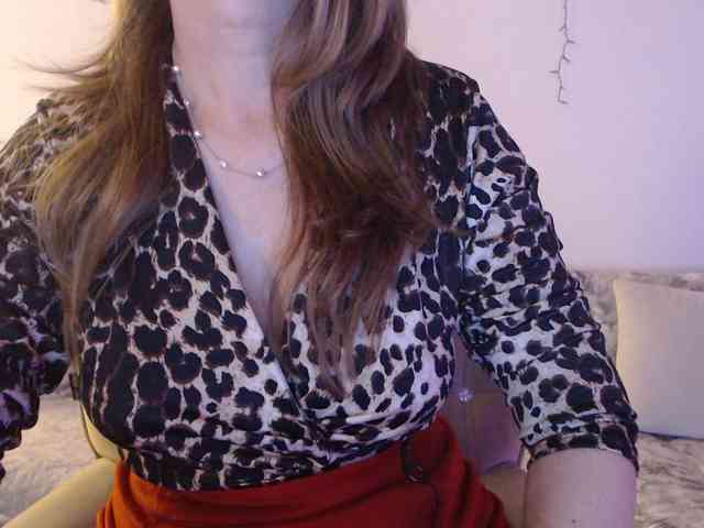 goodSnowQueen goodSnowQueen