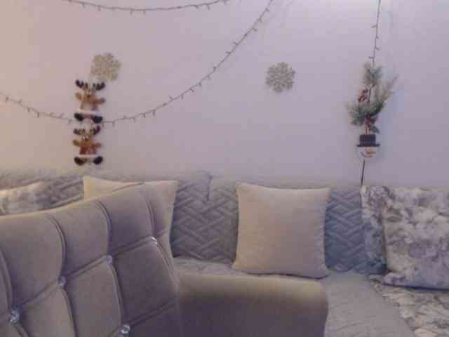 goodSnowQueen goodSnowQueen