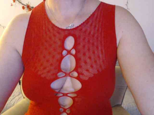 goodSnowQueen webcam