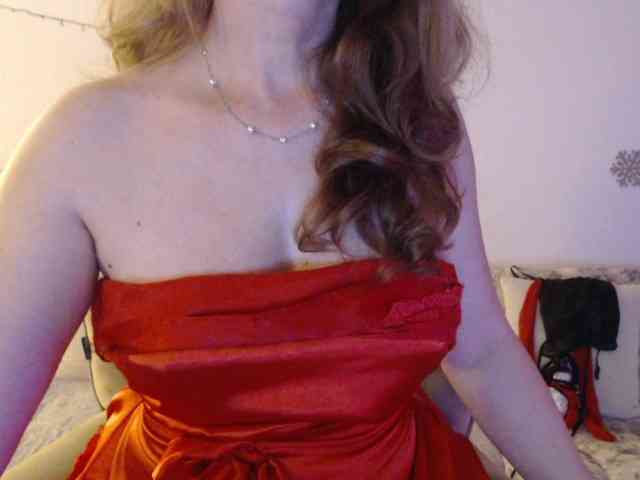 goodSnowQueen webcam