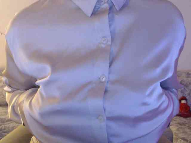 goodSnowQueen goodSnowQueen