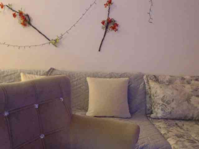 goodSnowQueen goodSnowQueen